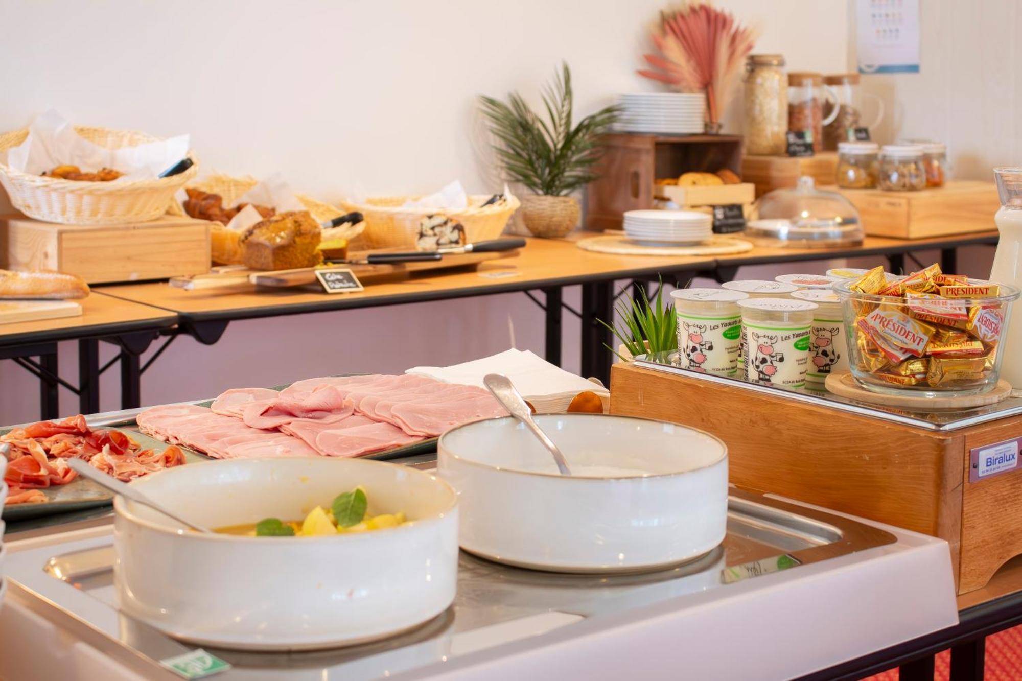 Brit Hotel Bordeaux Aeroport - Le Soretel Mérignac エクステリア 写真